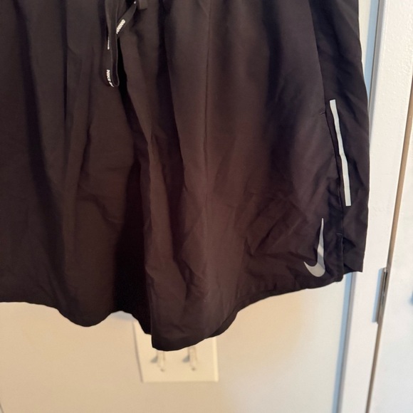 NIKE peloton dri fit athletic shorts - Picture 2 of 4